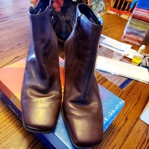 Brown Leather Boots Short